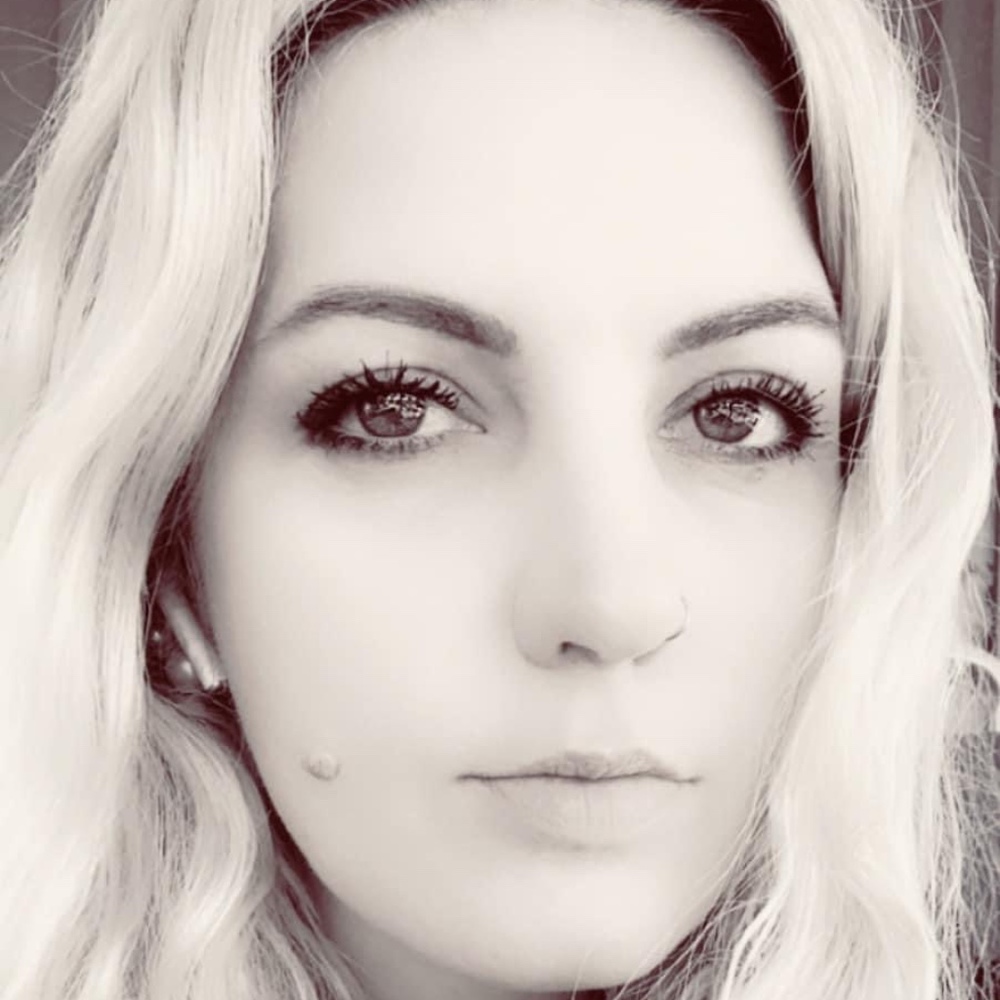 Meet your Posher, Ashleigh